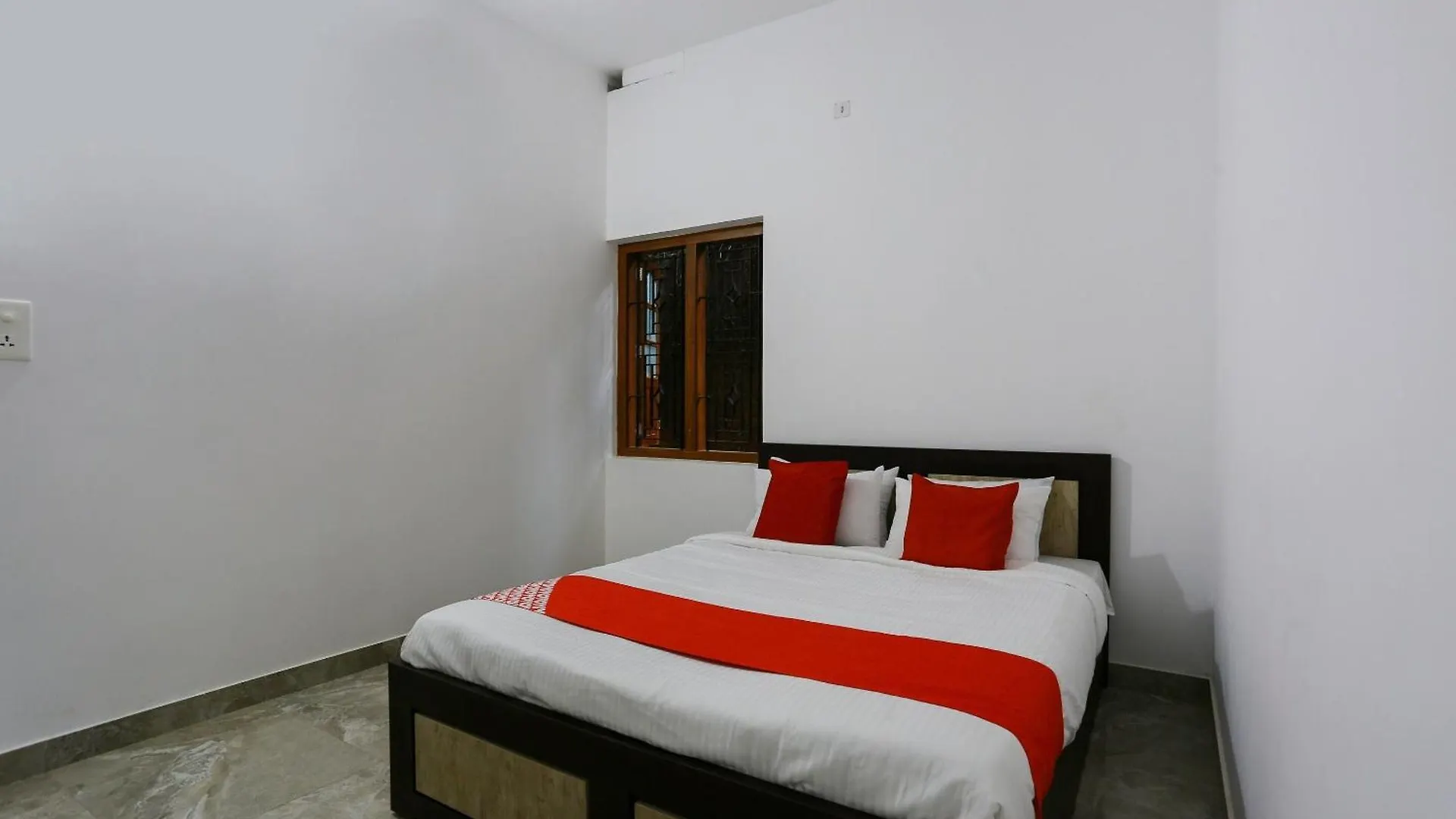 Hotel O Al Ameen Residency Kottayam-Malabar